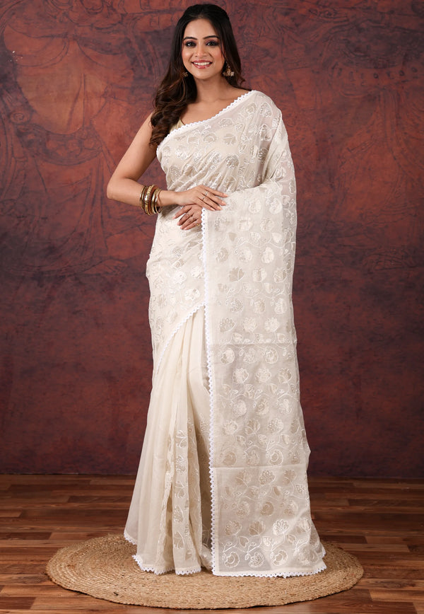 Off White Cotton Blended Kantha Saree with Blouse Piece - Adi Akshoy & Co.