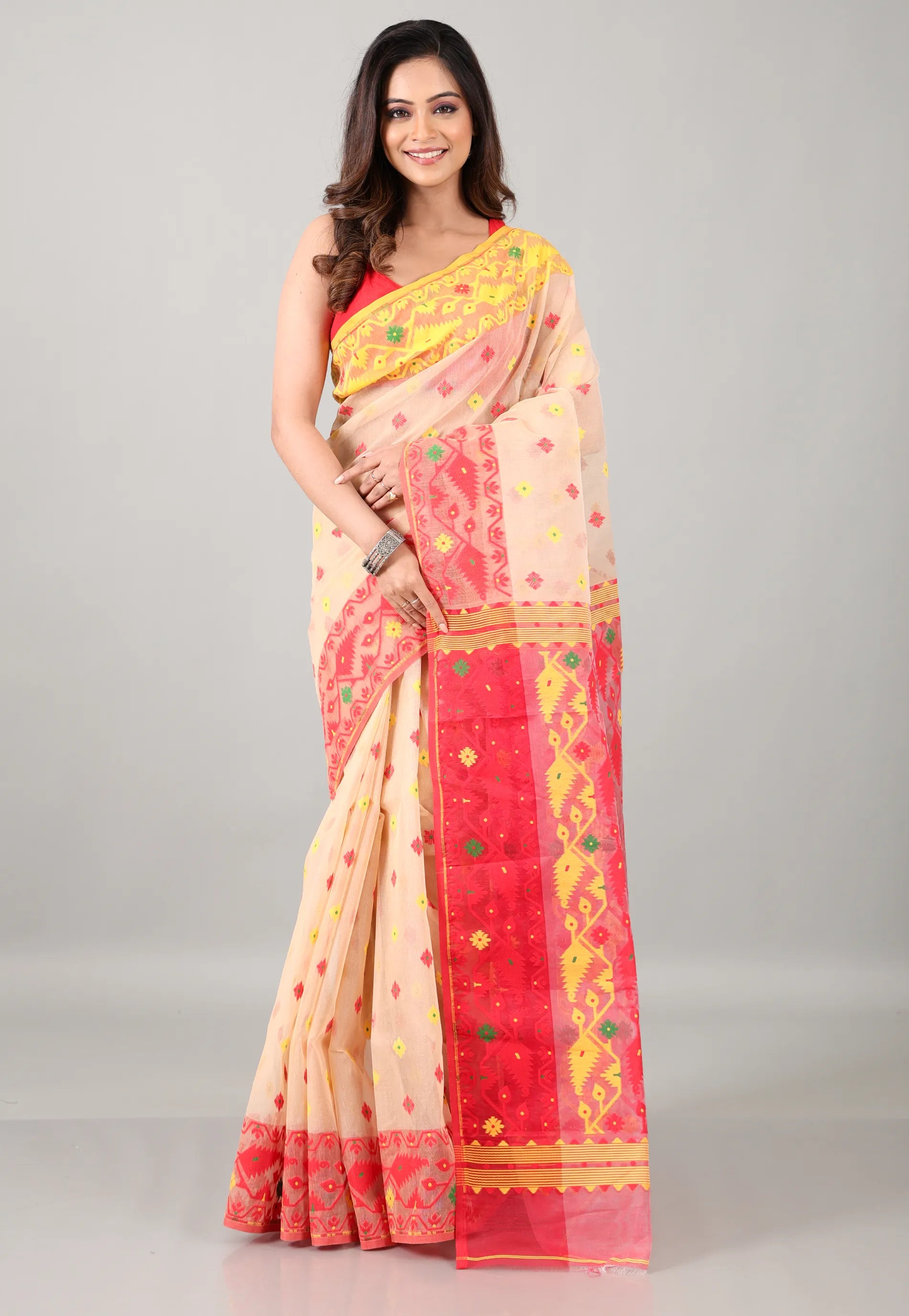 Beige Dhakai Jamdani Cotton Saree with Blouse Piece - Adi Akshoy & Co.