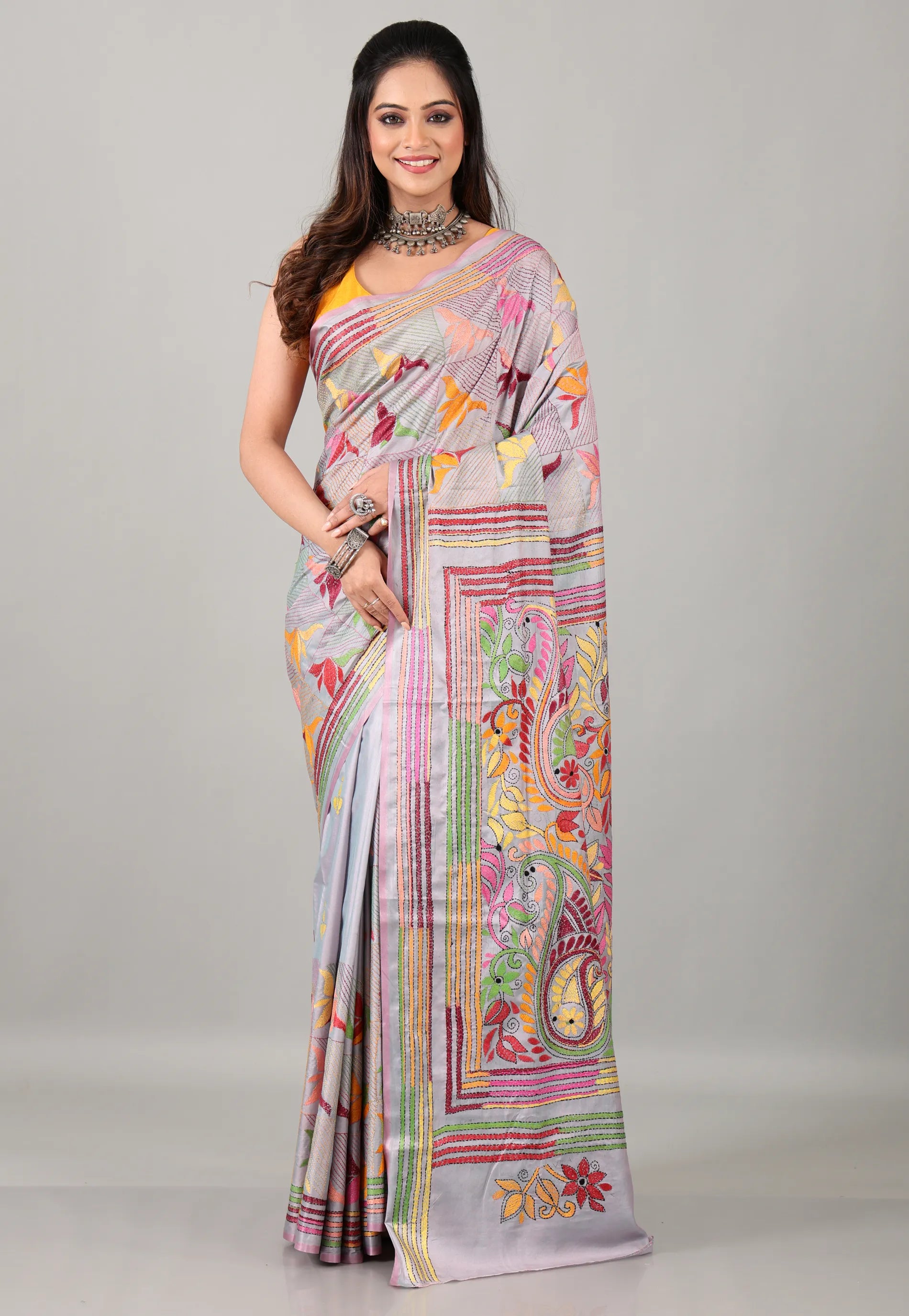 Grey Kantha Silk Saree with Blouse Piece - Adi Akshoy & Co.