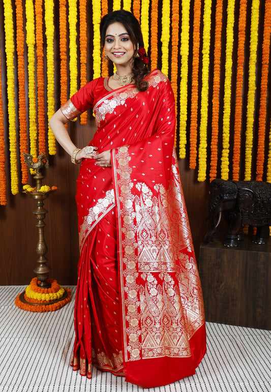 Red Wedding Banarasi Silk Saree with Blouse Piece