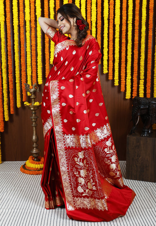 Red Wedding Banarasi Silk Saree with Blouse Piece