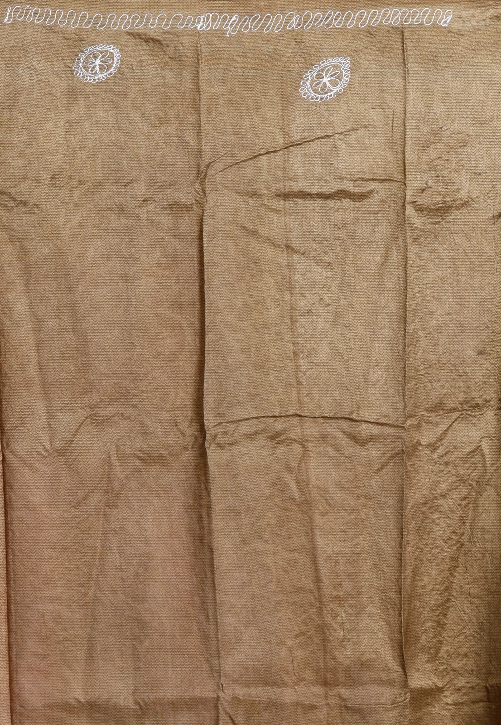 Beige Pure Kantha Silk Saree With Blouse Piece