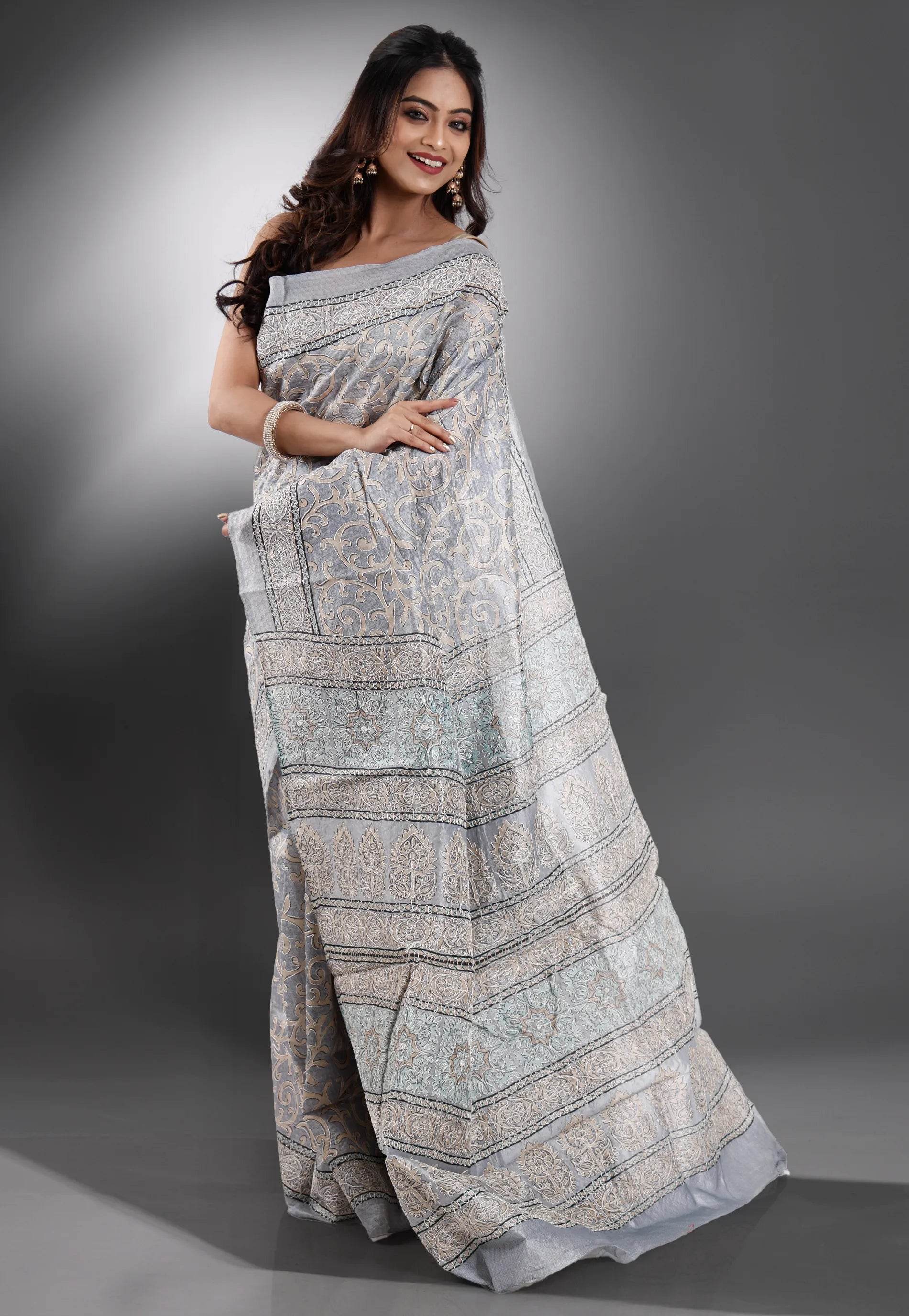 Grey Pure Kantha Silk Saree With Blouse Piece - Adi Akshoy & Co.