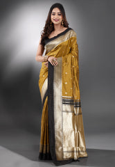 Mehendi Green with Black Border Kanjivaram Silk Saree With Blouse Piece
