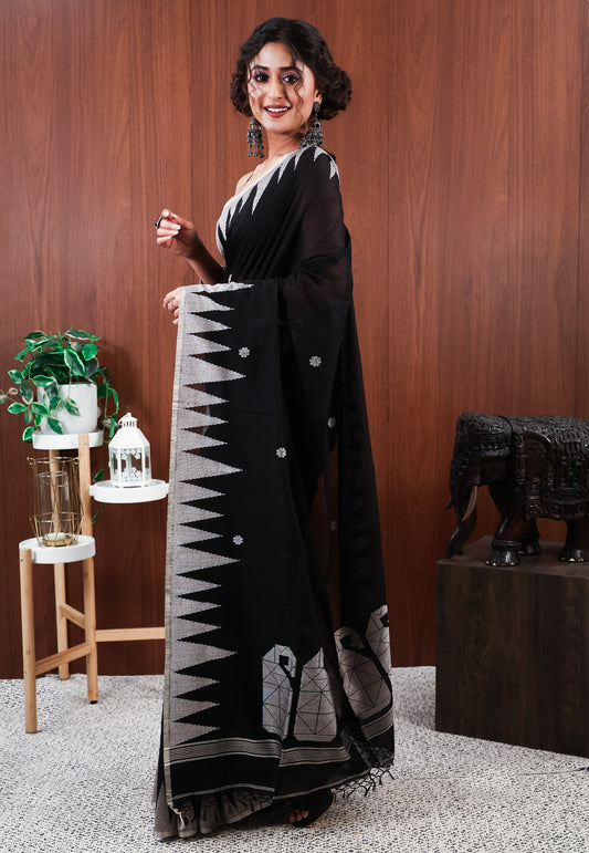 Black Handloom Saree With Blouse Piece