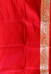 Dual shades of Magenta and Red Wedding Banarasi Silk Saree with Blouse Piece