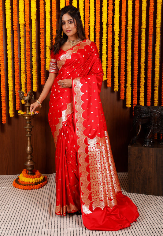 Red Wedding Banarasi Silk Saree with Blouse Piece