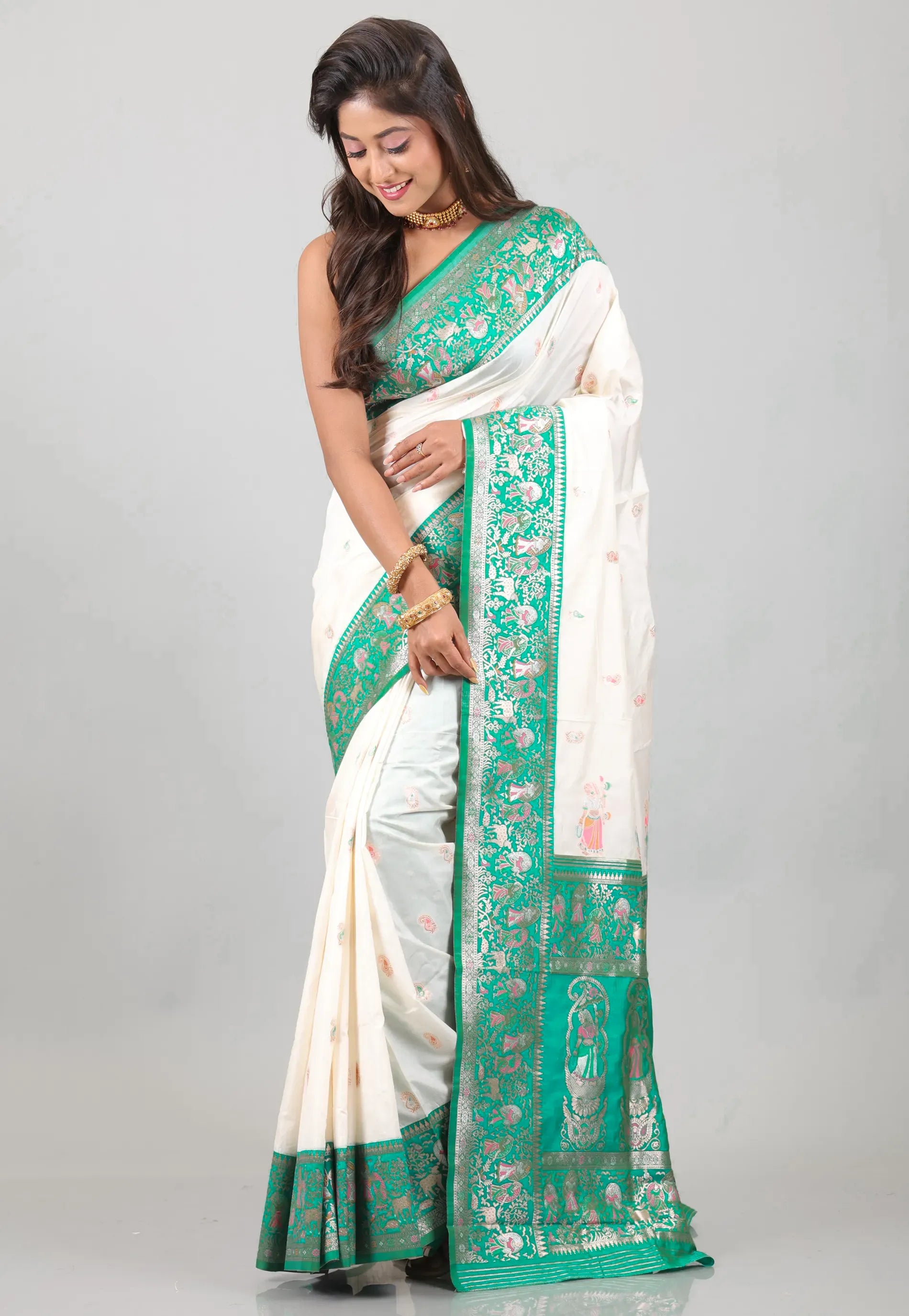 White with Green Border Baluchari Silk Saree with Blouse Piece – Adi Akshoy & Co.