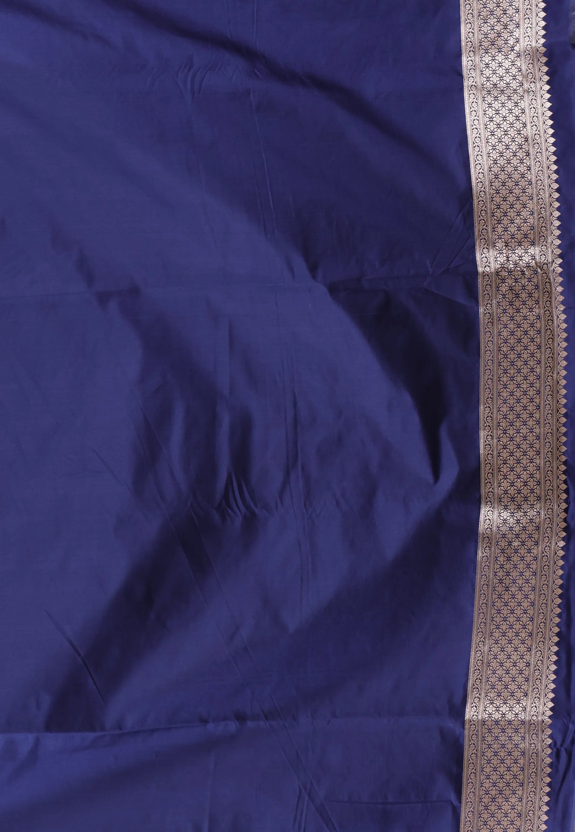  Navy Blue Shikargah Katan Silk Saree With Blouse Piece - Adi Akshoy & Co.