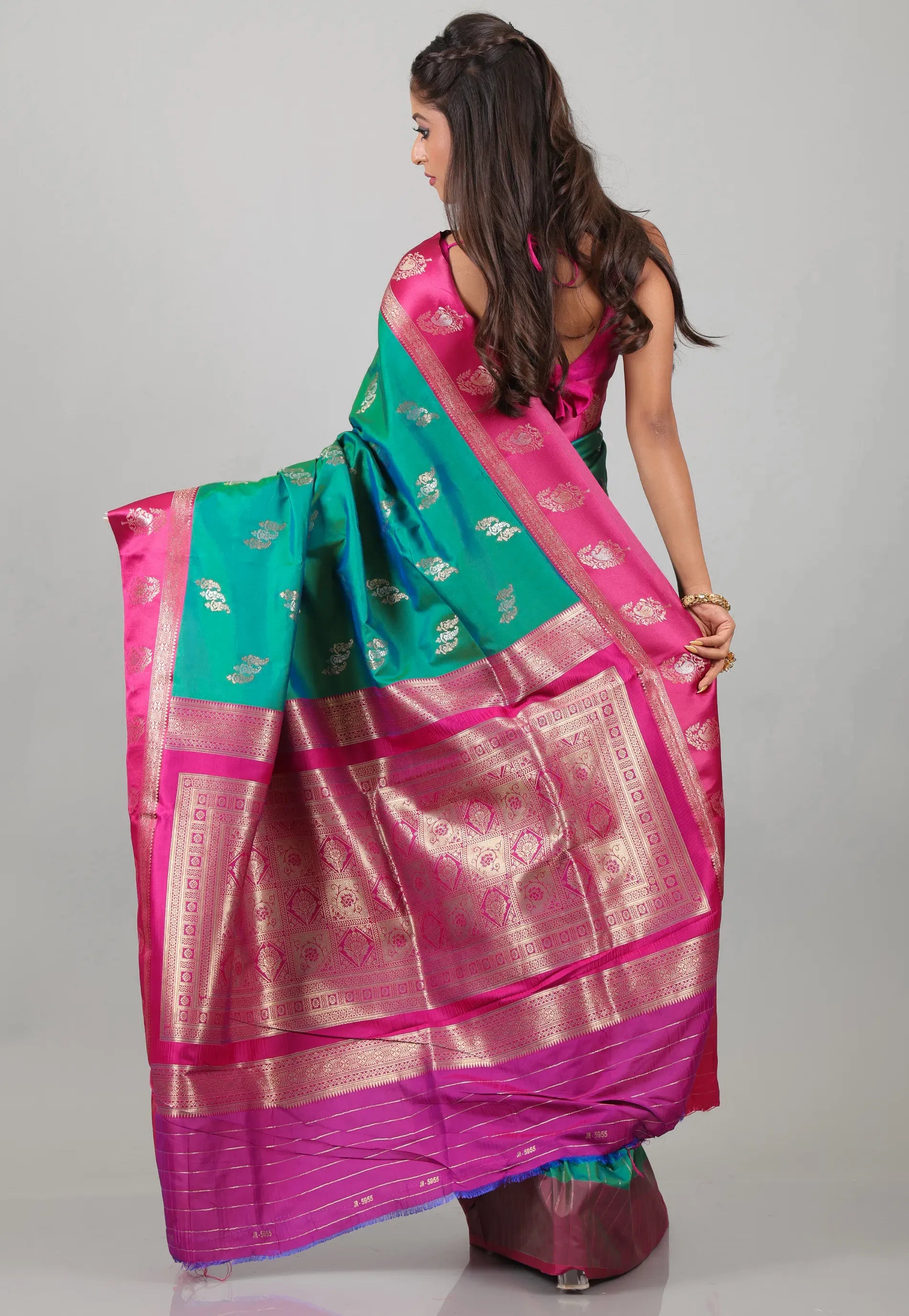 Rama Green with Rani Border Mashru Silk Saree with Blouse Piece - Adi Akshoy & Co.