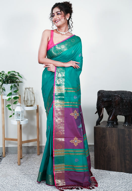 Rama Green Blended Silk Handloom Saree With Blouse Piece