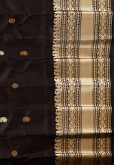 Grey with Black Border Gadwal Pure Silk Saree With Blouse Piece