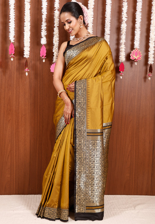 Mustard with Black Border Kanjivaram Silk Saree With Blouse Piece