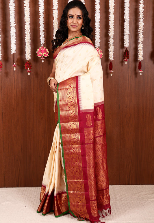 Off White with Maroon Border Gadwal Saree With Blouse Piece