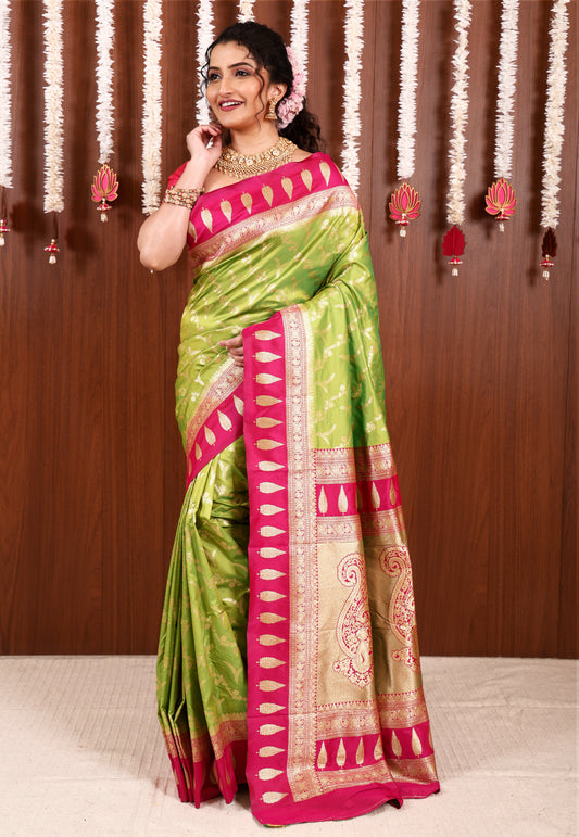 Parrot Green with Rani Pink Border Kanjivaram Silk Saree With Blouse Piece