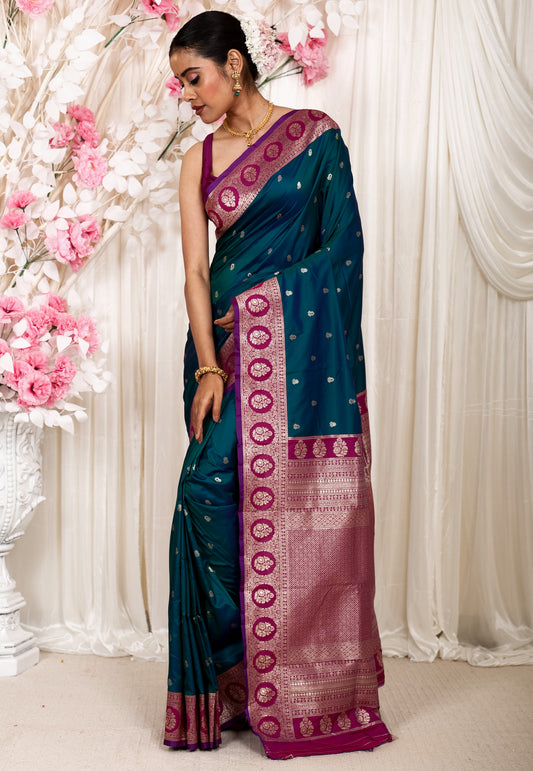 Cross Blue with Magenta Border Kanjivaram Silk Saree With Blouse Piece