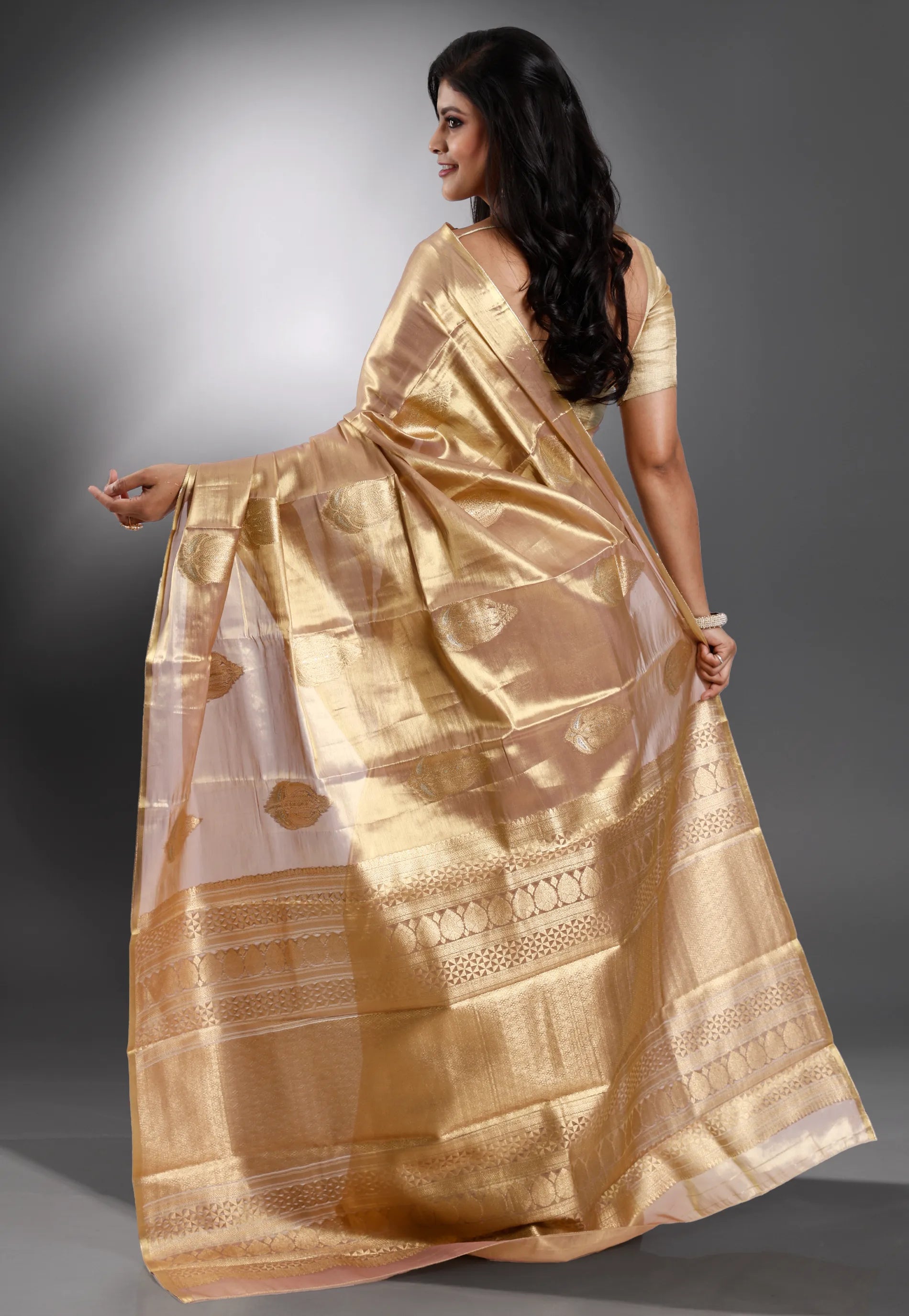 Golden Tissue Kanjivaram Silk Saree With Blouse Piece