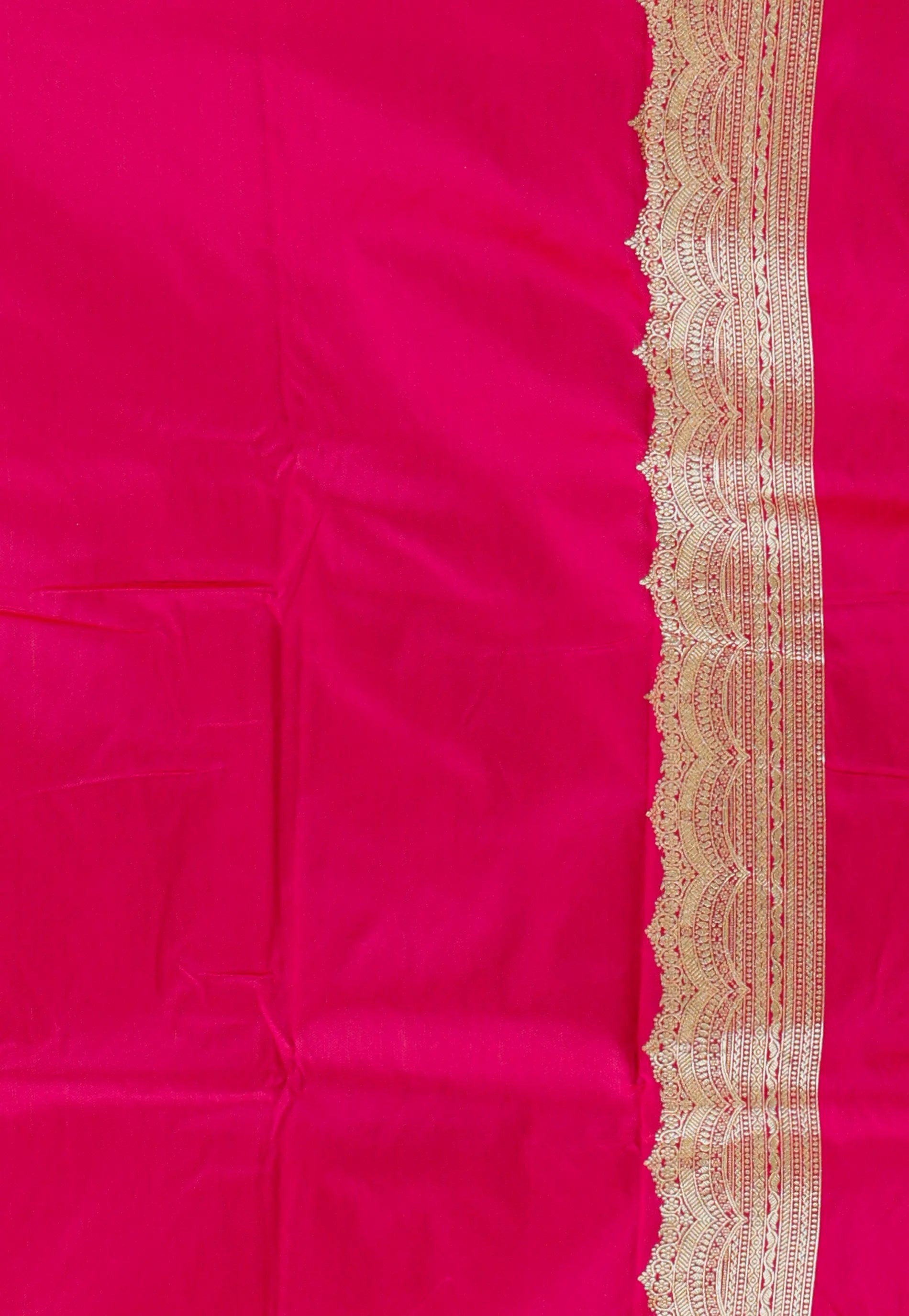 Parrot Green Kanjivaram Silk Saree With Blouse Piece