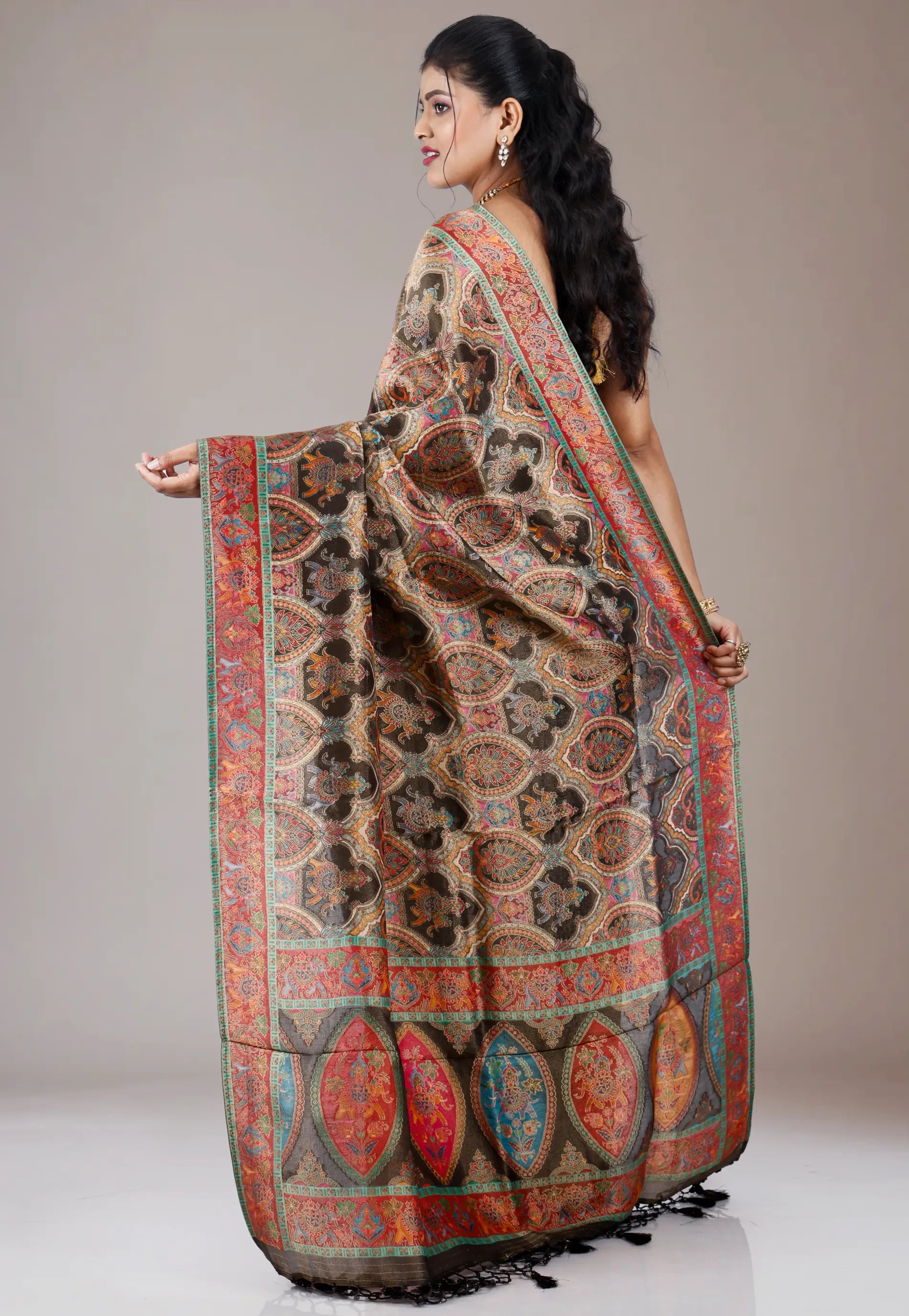 Multi Colour Kani Silk Saree With Blouse Piece