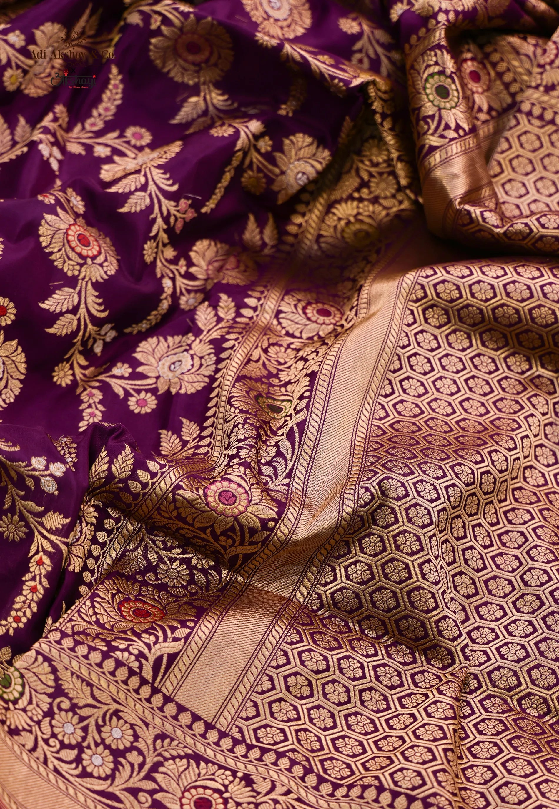 Magenta Pure Exclusive Kadwa Katan Silk Saree with Blouse Piece - Adi Akshoy & Co.