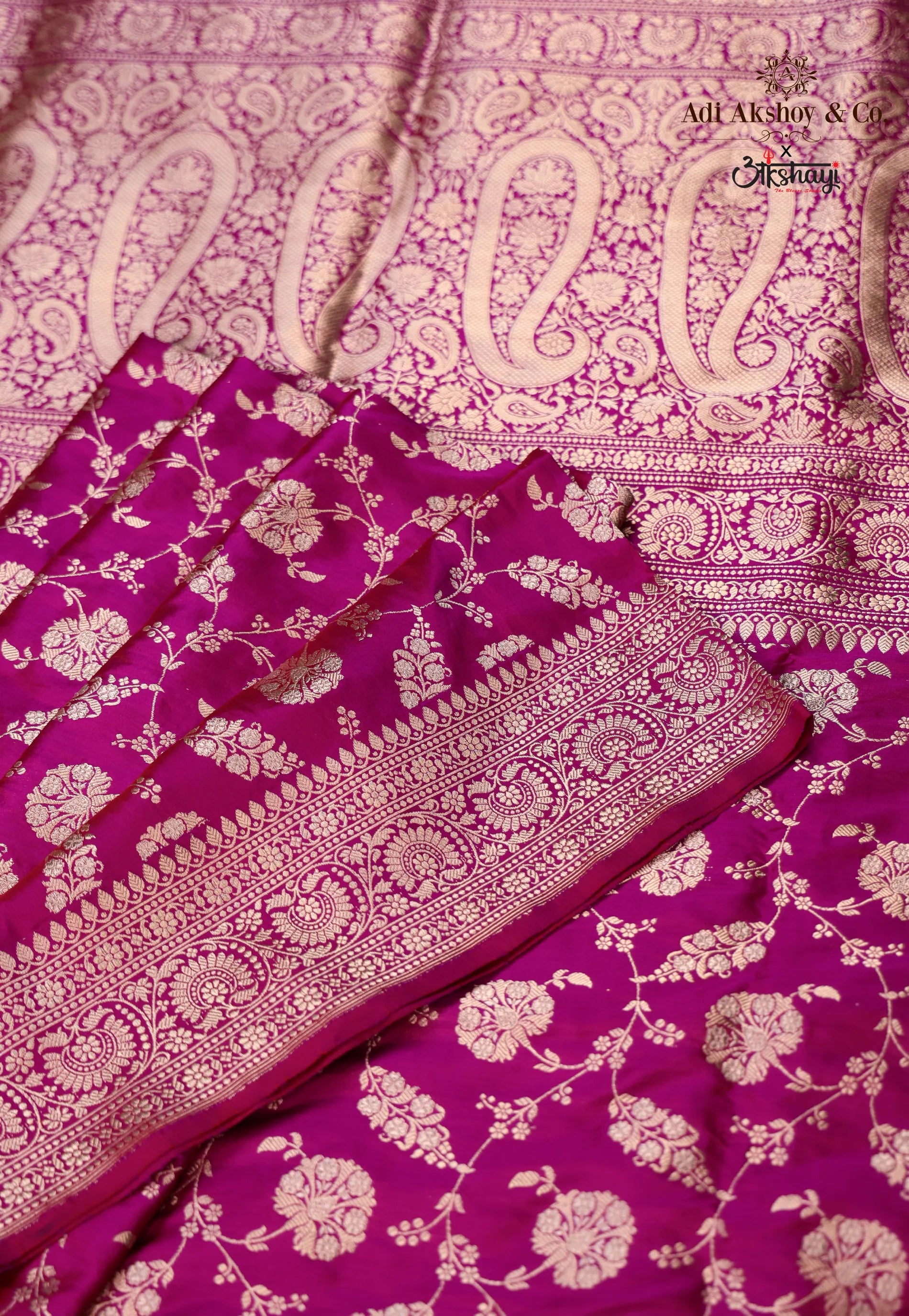 Magenta Pure Exclusive Kadwa Katan Silk Saree with Blouse Piece - Adi Akshoy & Co.