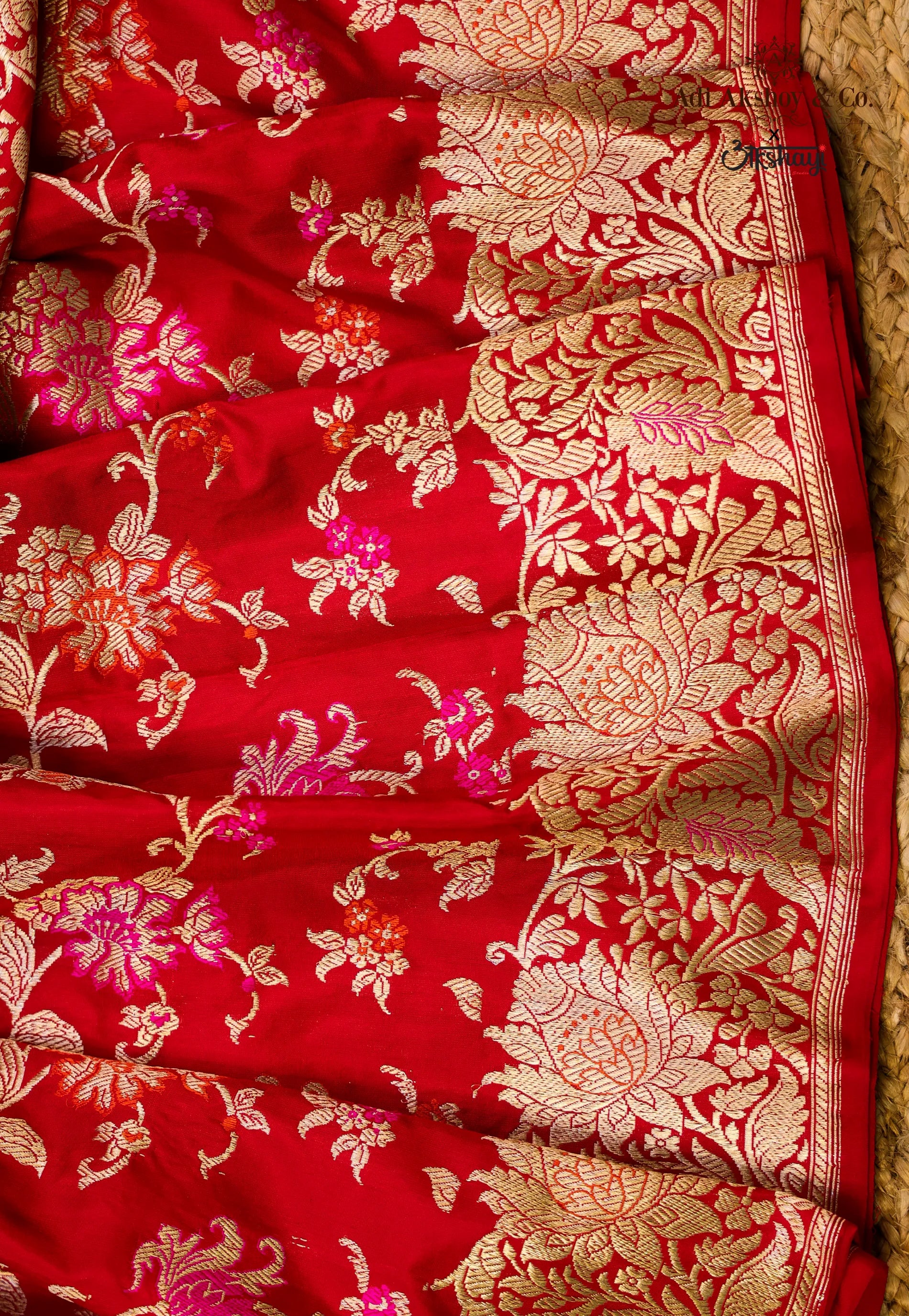 Red Pure Exclusive Kadwa Katan Silk Saree with Blouse Piece - Adi Akshoy & Co.