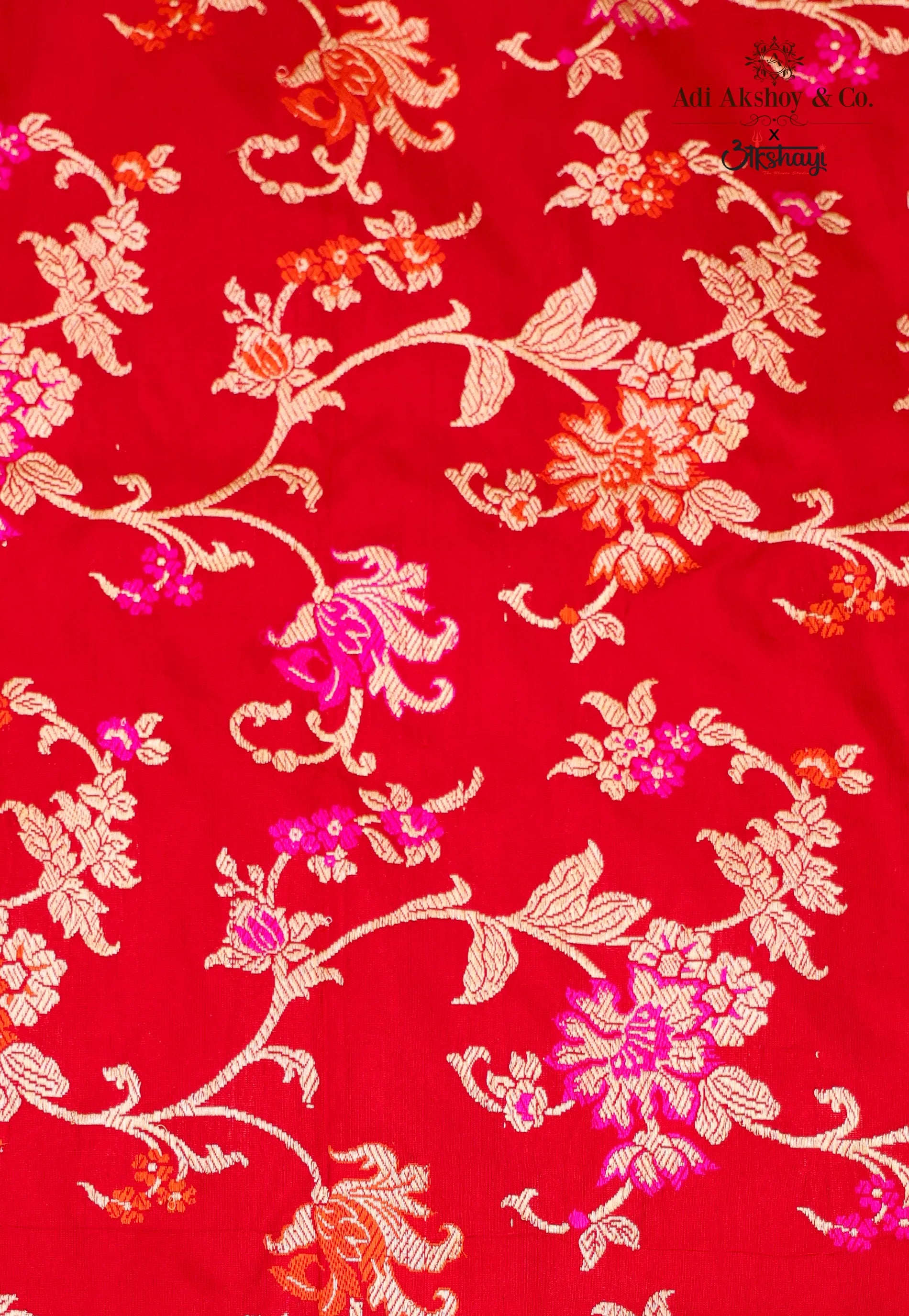 Red Pure Exclusive Kadwa Katan Silk Saree with Blouse Piece - Adi Akshoy & Co.