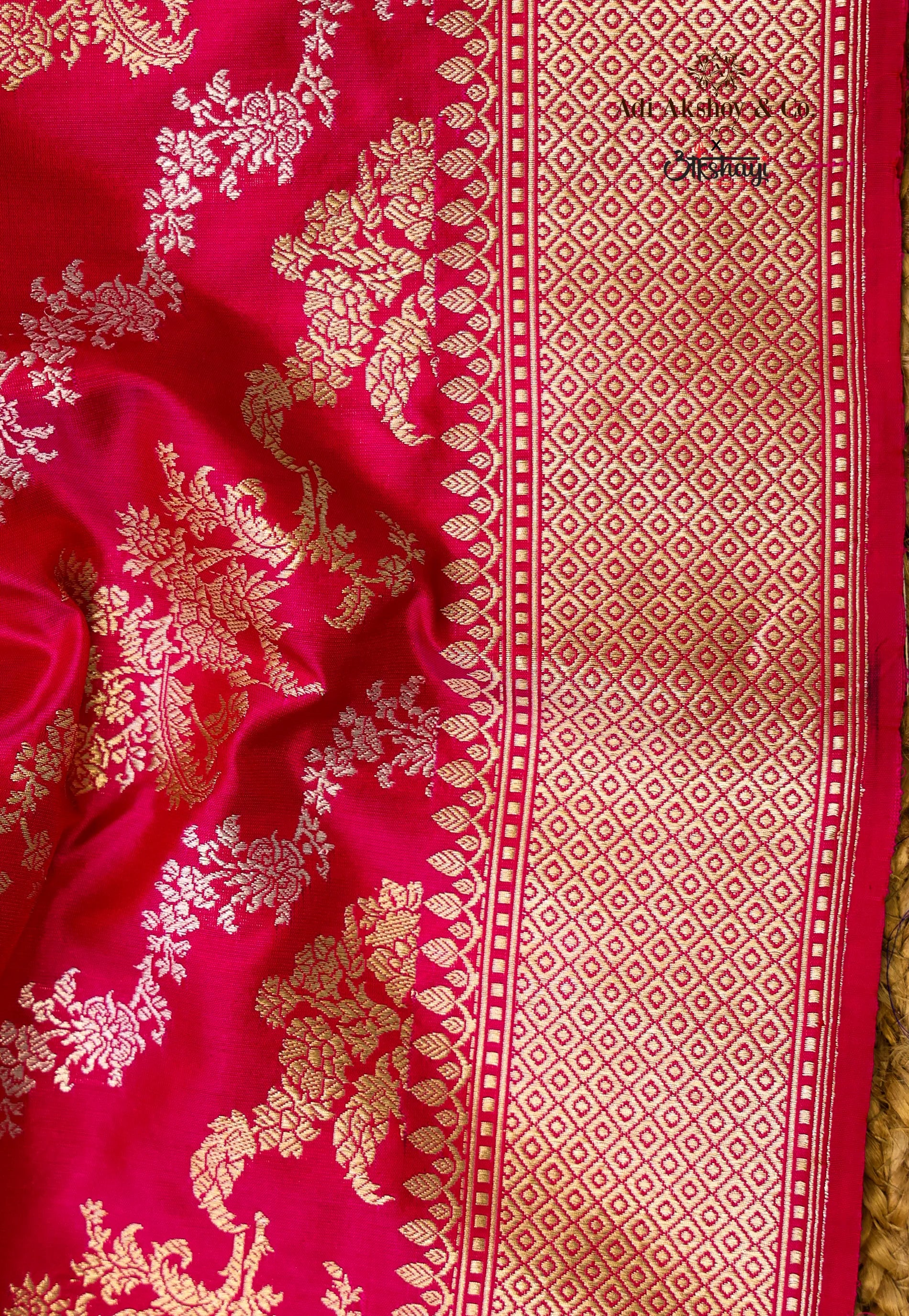 Rani Pure Exclusive Kadwa Katan Silk Saree with Blouse Piece - Adi Akshoy & Co.