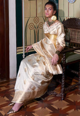 Off White Kanjivaram Silk Saree with Blouse Piece - Adi Akshoy & Co.
